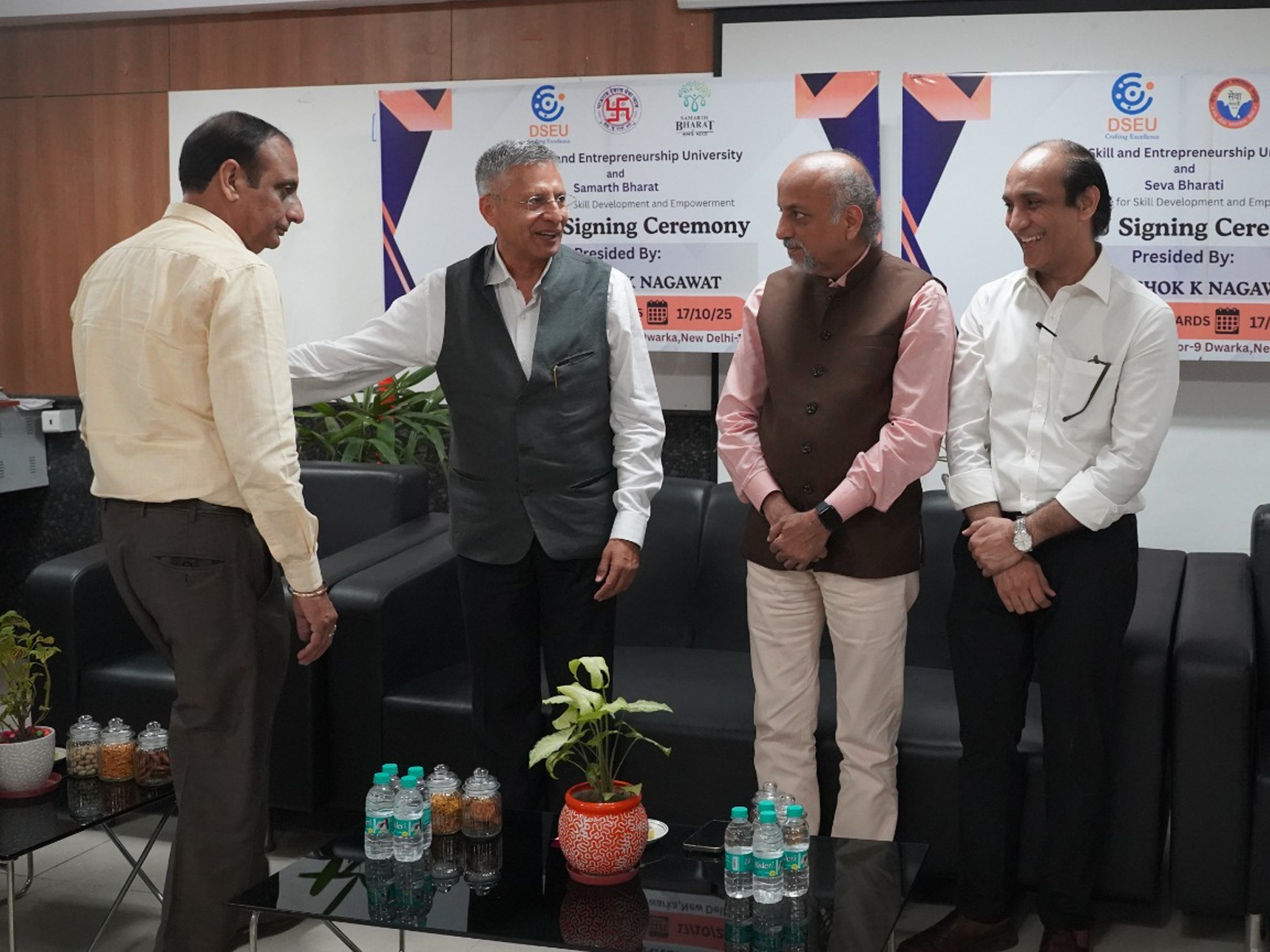 DSEU और सेवा भारती ने स्वावलंबन को बढ़ावा देने के लिए एमओयू पर हस्ताक्षर किए