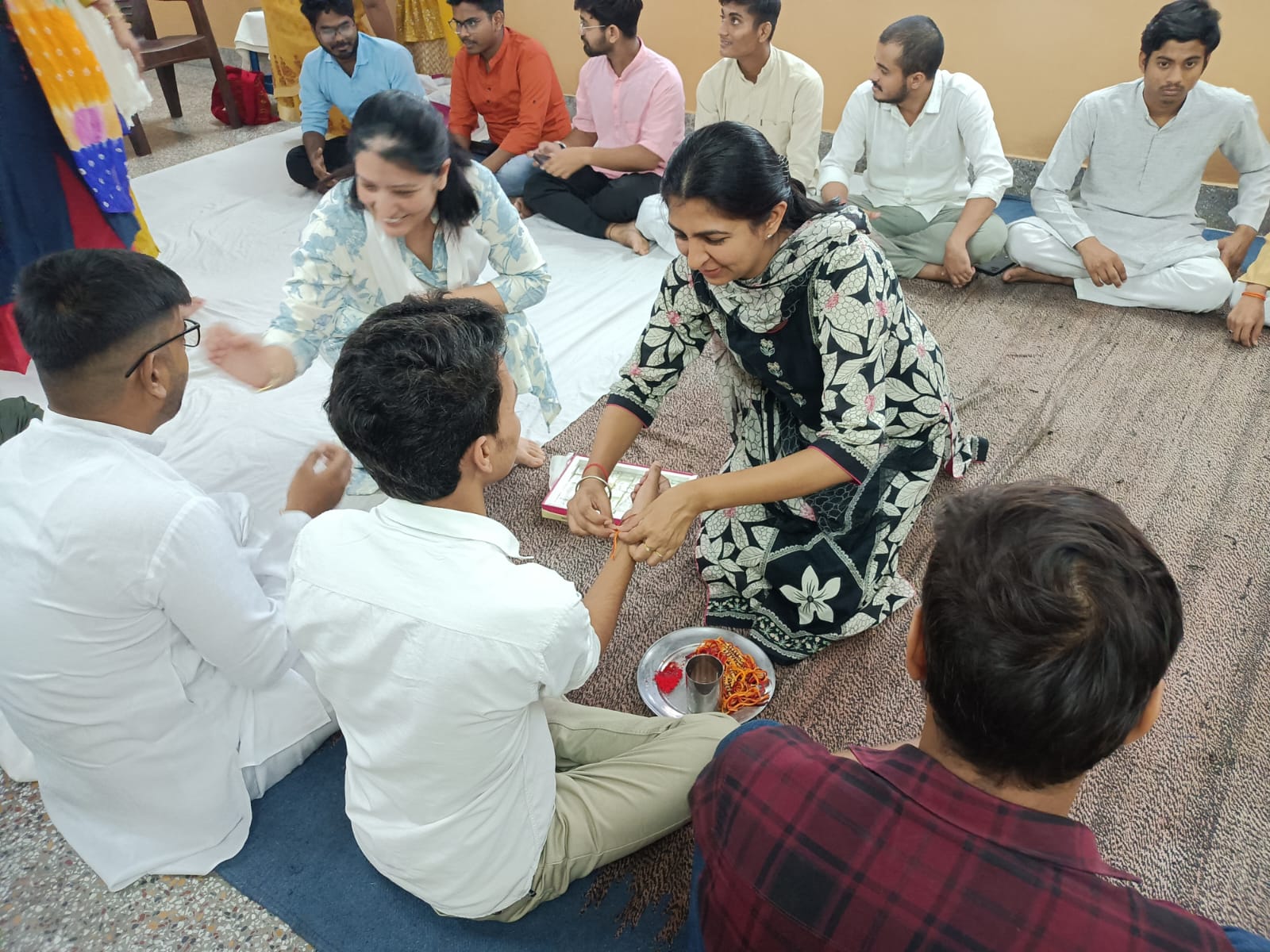 सेवा भारती के विभिन्न केंद्रों पर रक्षाबंधन का उत्सव बड़े ही हर्ष और उमंग के साथ मनाया गया
