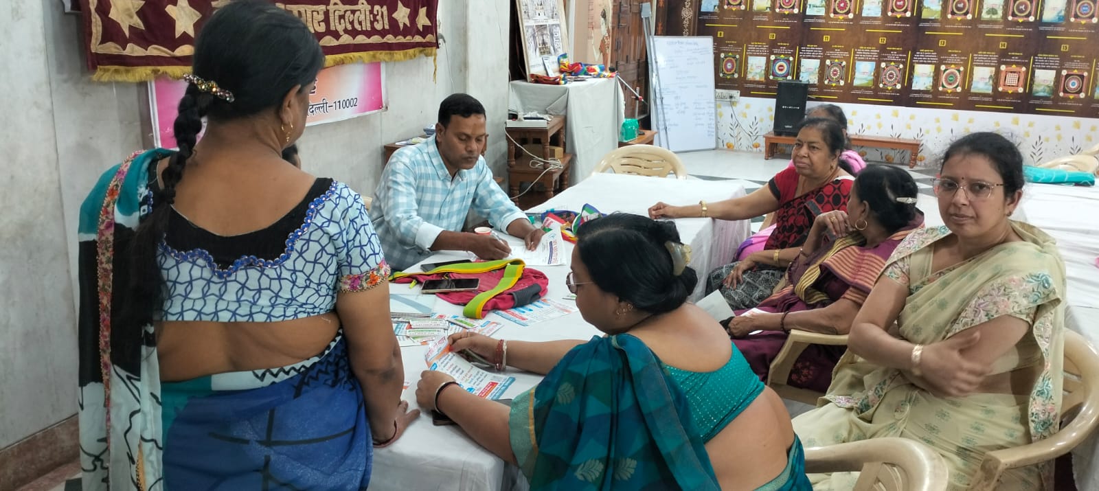 सेवा भारती दिल्ली द्वारा गांधी नगर जिले में सर्वाइकल और स्लिप डिस्क जैसी समस्याओं से पीड़ित मरीजों के लिए परामर्श एवं उपचार हेतु निशुल्क चिकित्सा शिविर का आयोजन किया गया। 